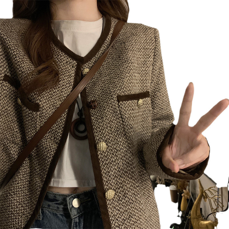 Plus Size Slimming Single-breasted Color Contrast Short Coat - Image 6