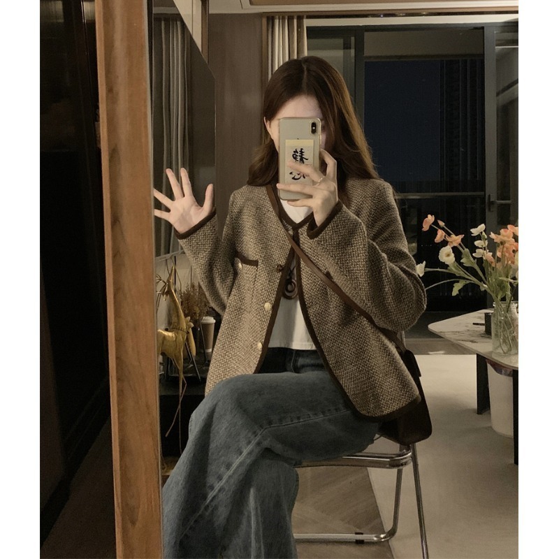 Plus Size Slimming Single-breasted Color Contrast Short Coat - Image 2