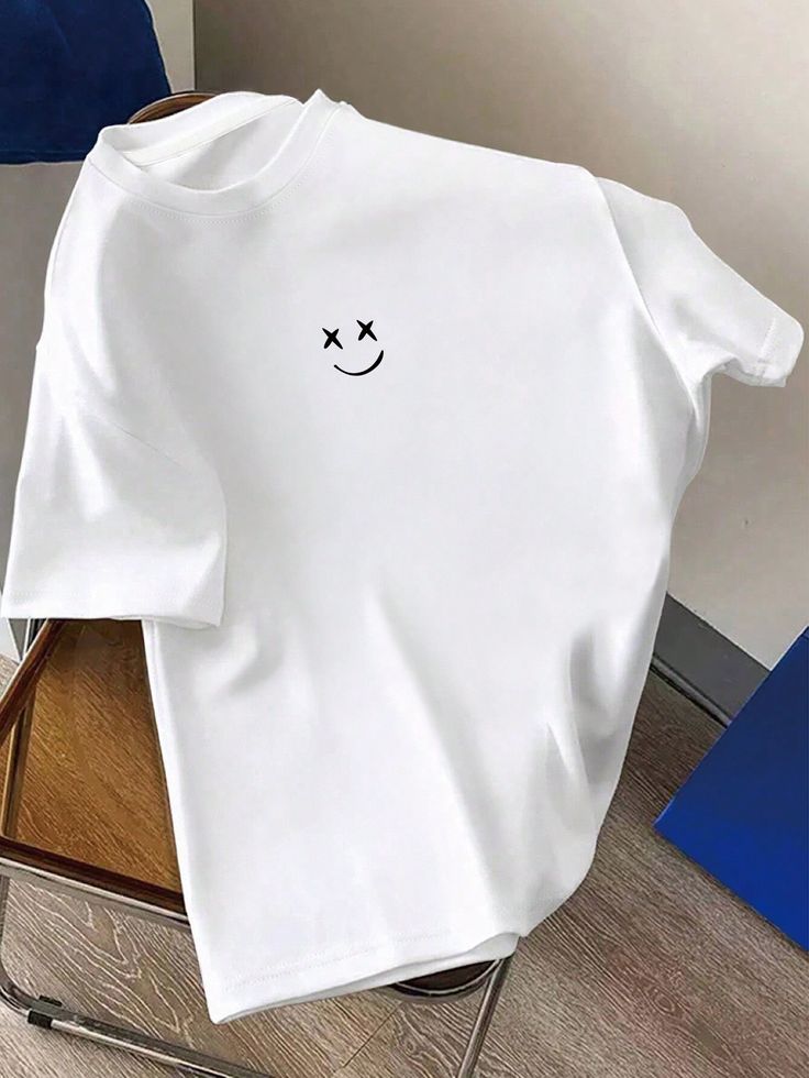 Mens-Summer-Casual-Short-Sleeve-T-Shirt-With-Smiling-Face-Print-Round-Neck