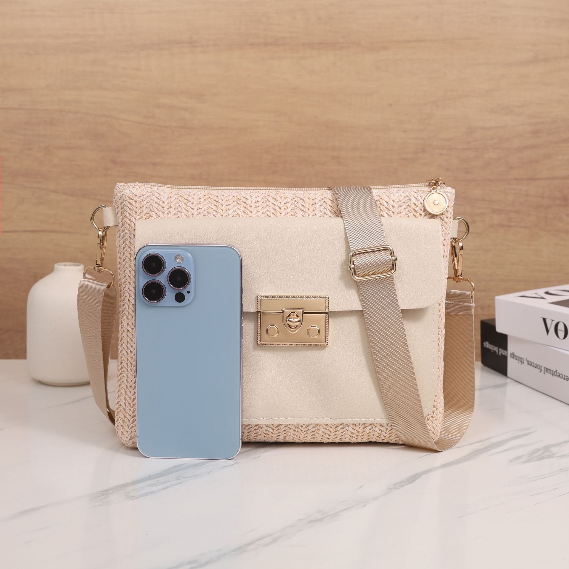 Straw Shoulder Bag Solid Color Crossbody - Image 3