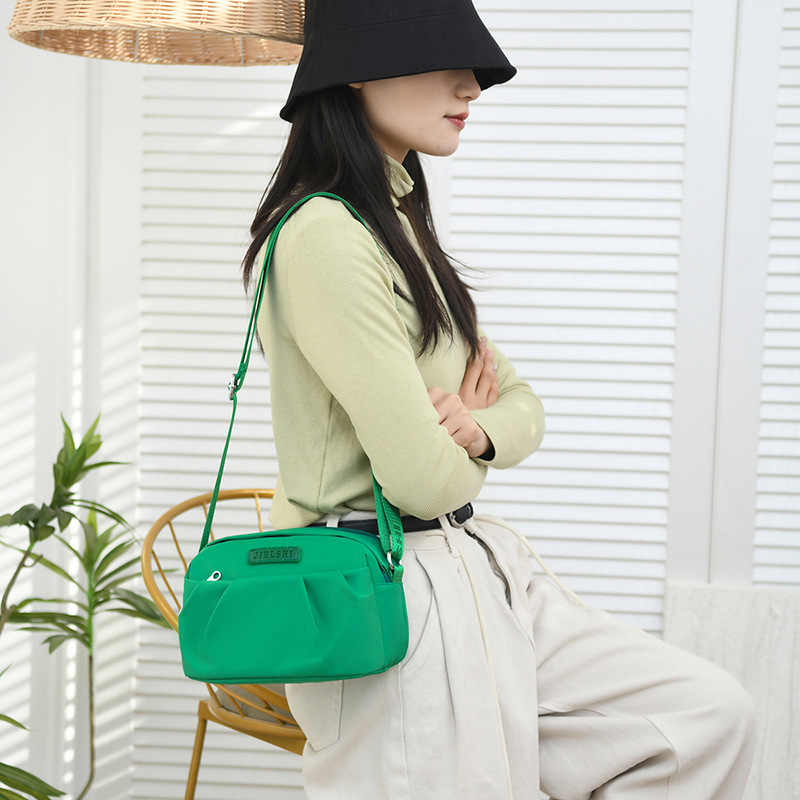 Pleated Oxford Cloth Shoulder Messenger Phone Bag - Image 7