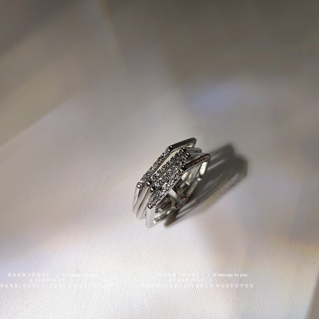 Geometric Stereo Copper Micro-inlaid Zircon Ring - Image 2